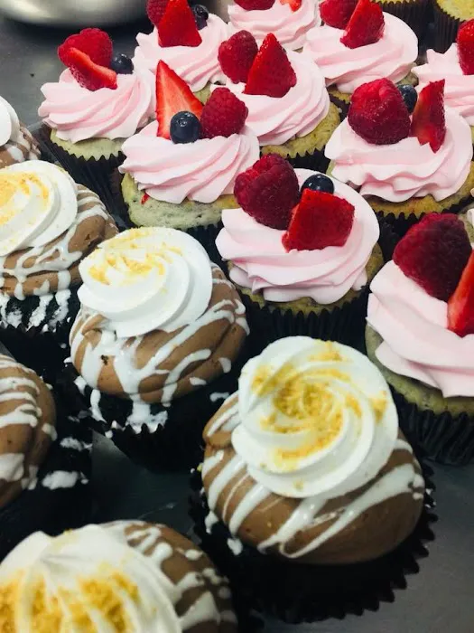 Smallcakes: A Cupcakery and Creamery of Elmhurst Picture 6