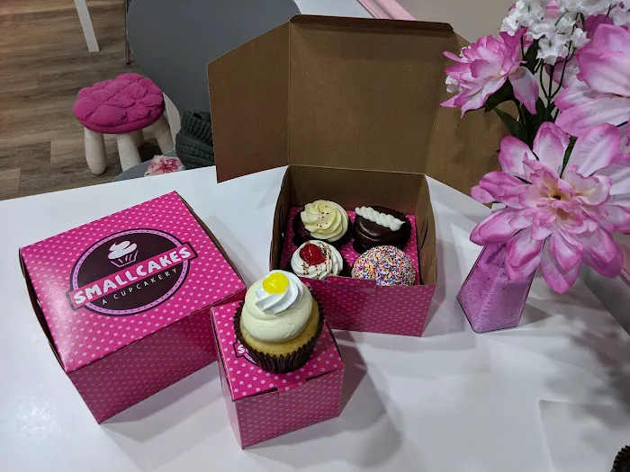 Smallcakes: A Cupcakery and Creamery of Elmhurst Picture 10