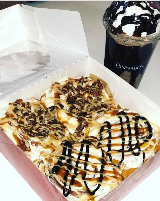 Cinnabon Picture 6