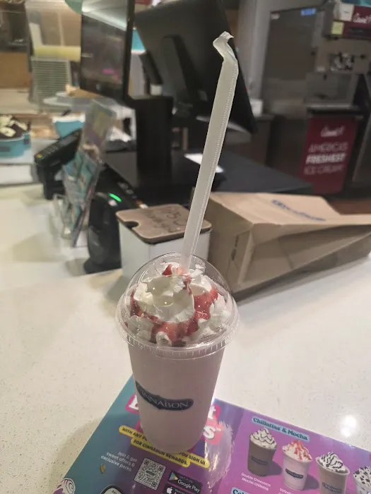 Cinnabon Picture 10
