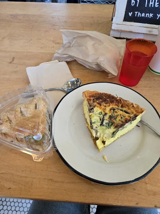 Dollop Coffee & The Hoosier Mama Pie Company Picture 5