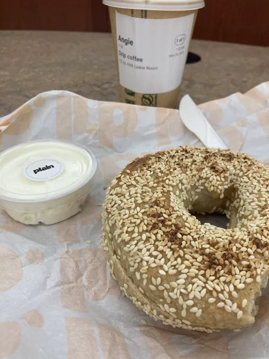 Lefty's Righteous Bagels Picture 8