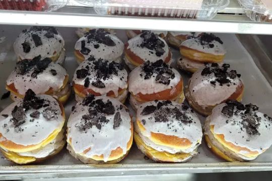 Ideal Bakery
