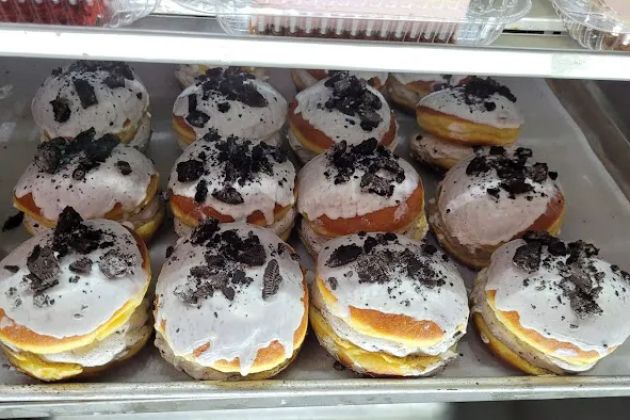 Ideal Bakery
