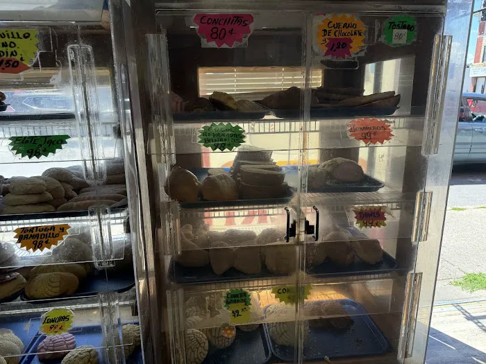 Panaderia Taximaroa Picture 4