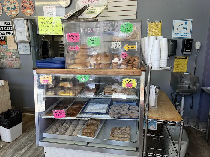 Panaderia Taximaroa Picture 3