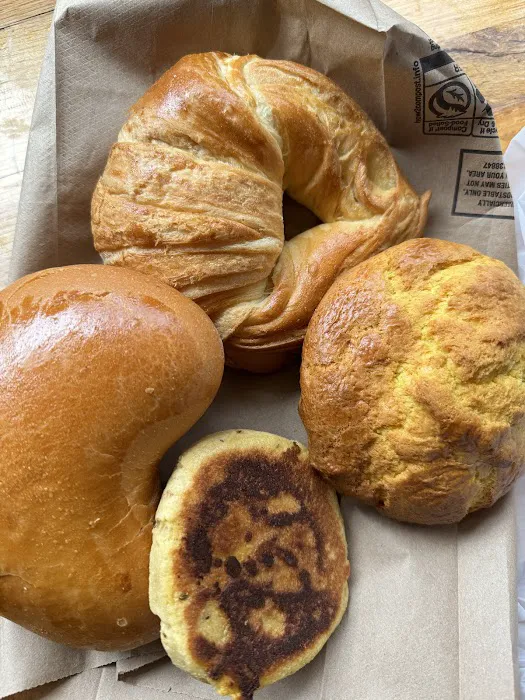 Guss Bakery Picture 2