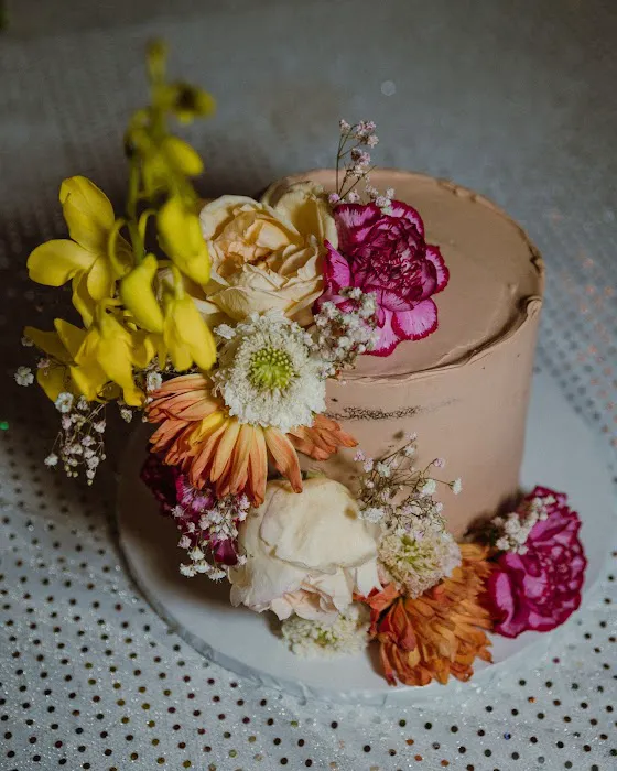 Miski Custom Cakes & Bakery Picture 5