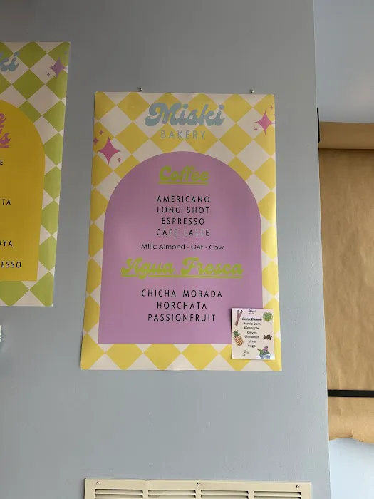 Miski Custom Cakes & Bakery Picture 8