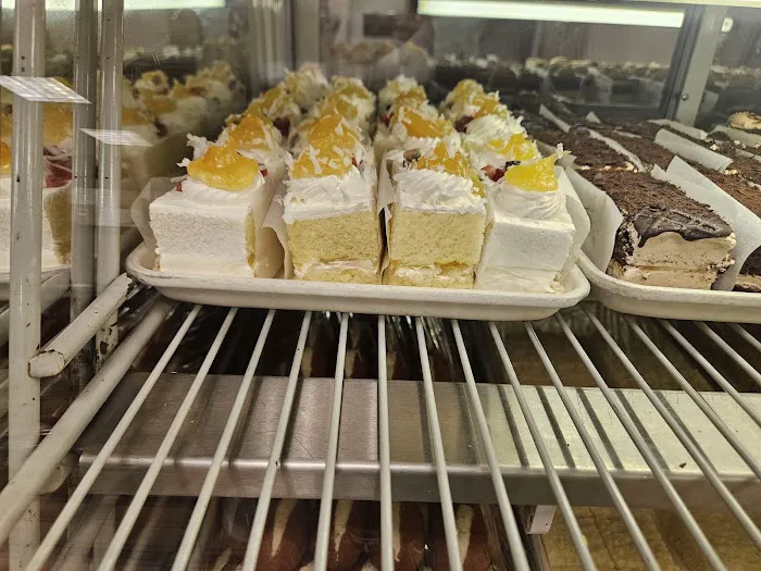 Tahoora Sweets & Bakery Picture 6