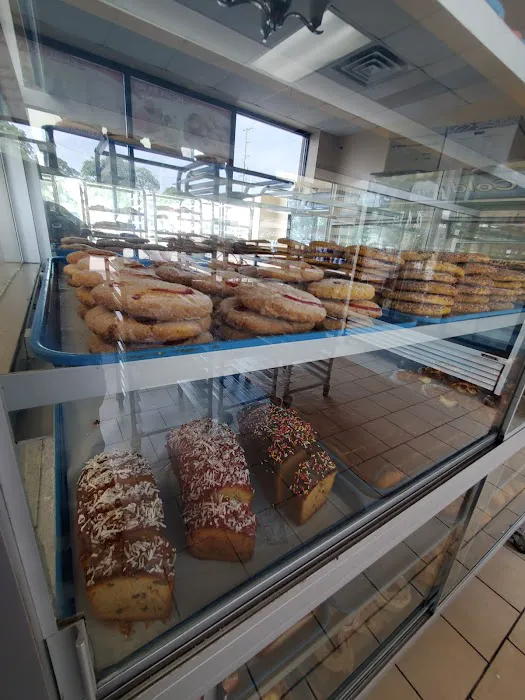 JIREH Bakery & Pizzeria Picture 1
