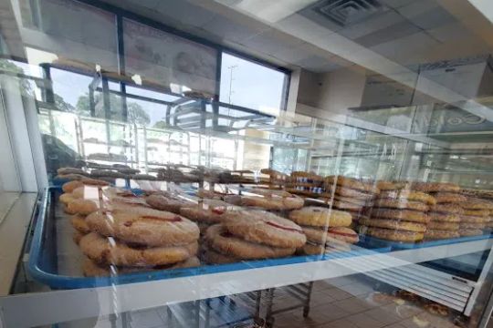 JIREH Bakery & Pizzeria