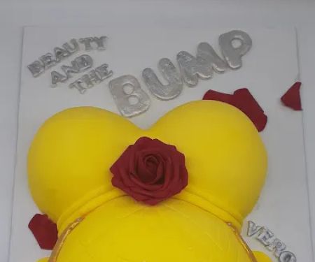 Mouthful of Cakes Custom Cake/Treat Shop