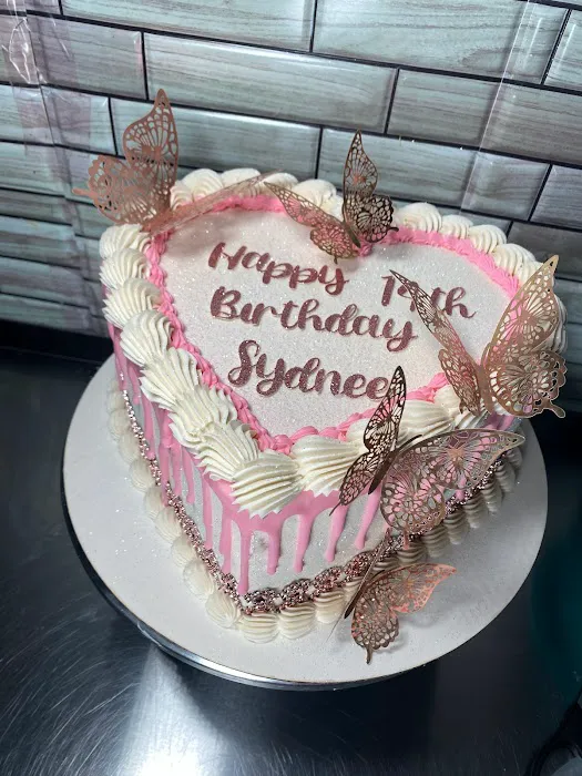 Mouthful of Cakes Custom Cake/Treat Shop Picture 5