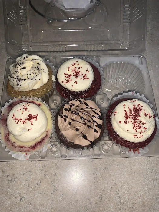 CarmieCakes Picture 3
