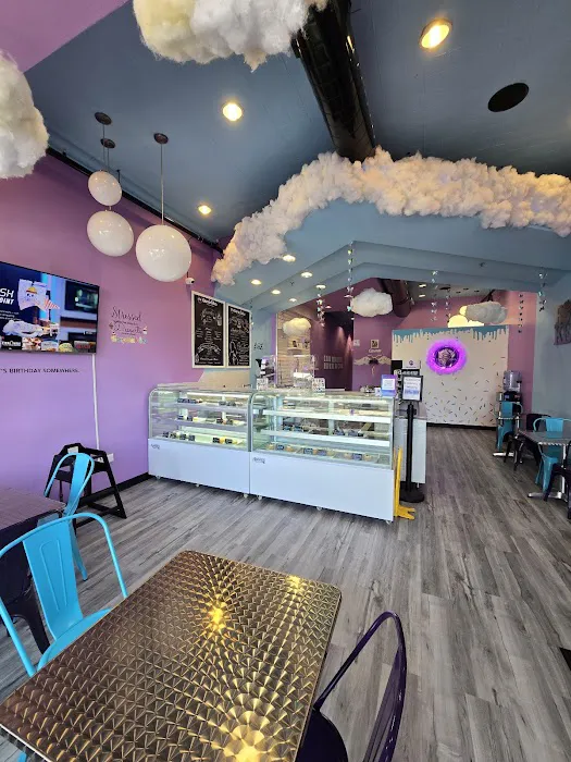 CarmieCakes Picture 10