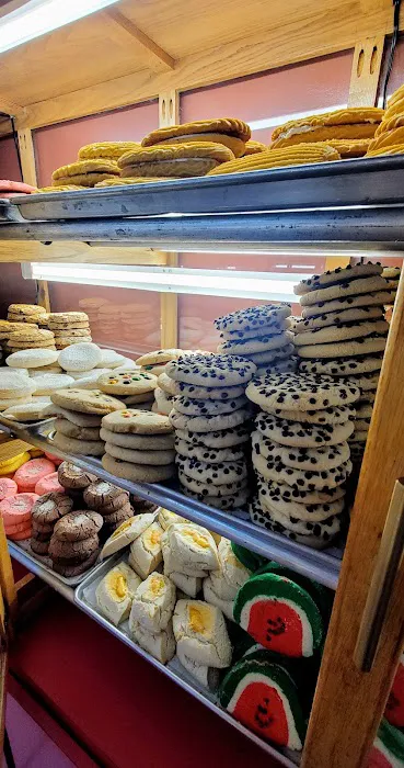 La Tapatia Bakery Picture 5