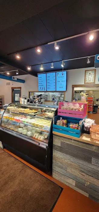 Aracely's Bakery Picture 7