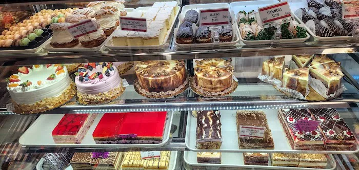 Baranowski Bakery & Deli Picture 2