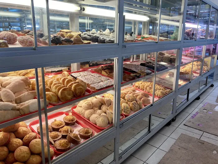 Salgado's Bakery Picture 7