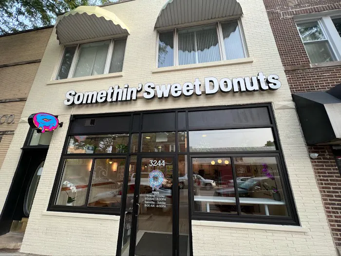 Somethin’ Sweet Donuts Picture 8