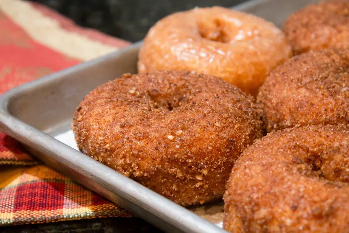 Somethin' Sweet Donuts Picture 4
