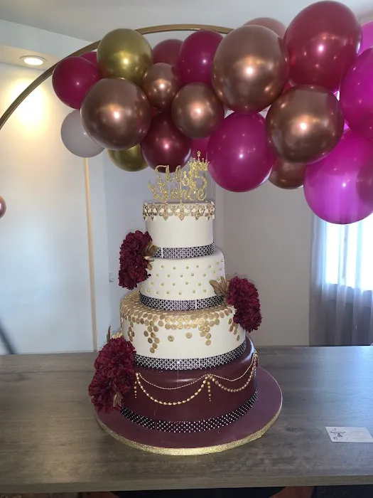 Cakes & Beyond Picture 2