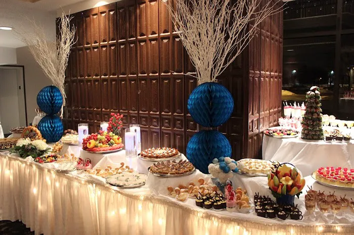 Cakes & Beyond Picture 8