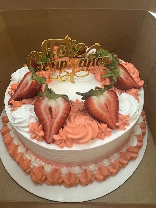 La Luna Bakery Picture 1