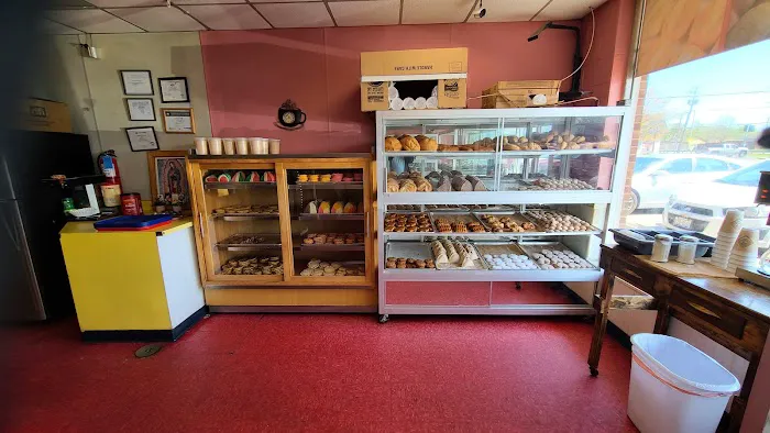 Diana's Mexican Bakery Picture 2