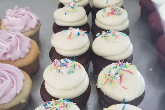Tasty Treats Bakery