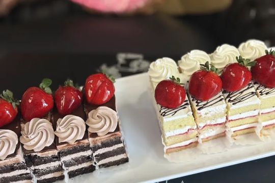 Luxe Cakes Panaderia