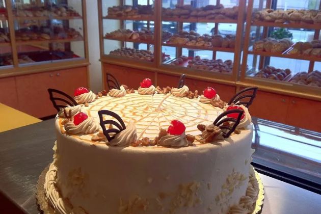 La Baguette Bakery