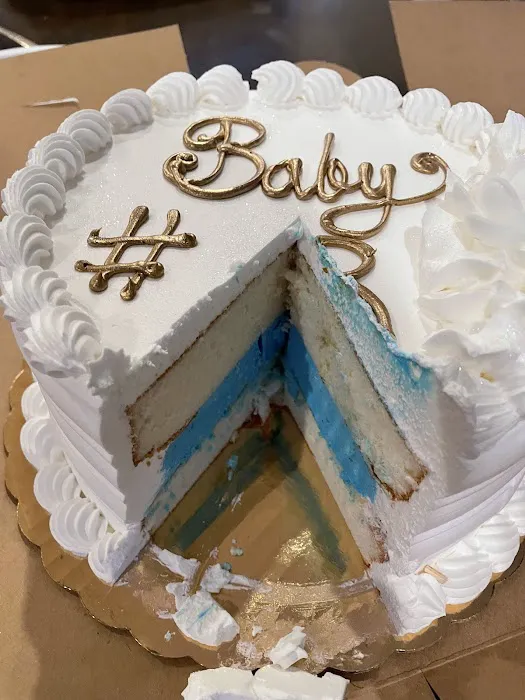 Reuter's Bakery Picture 9