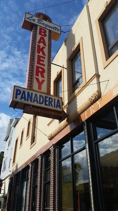 La Baguette Panaderia Picture 6