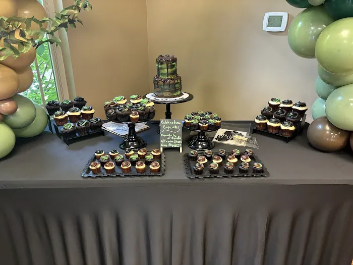 SmallCakes Cupcakery Picture 2