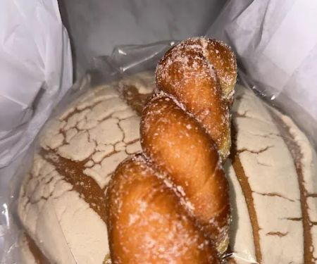 La Central Bakery