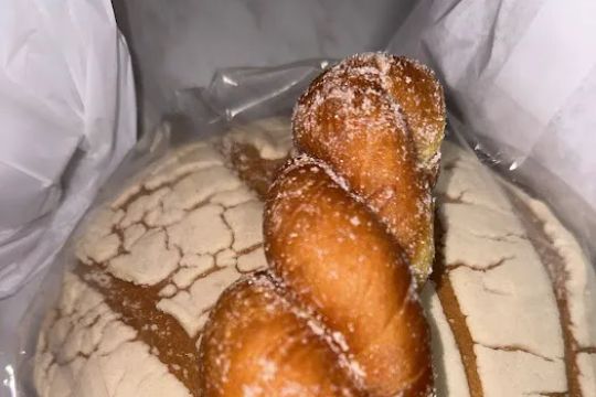 La Central Bakery