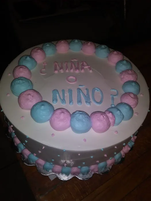 La Florencia Bakery Picture 9