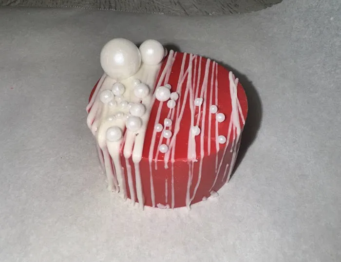 Kristi’s Cake Treats Picture 2