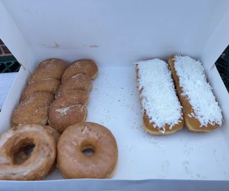 Dunk Donuts