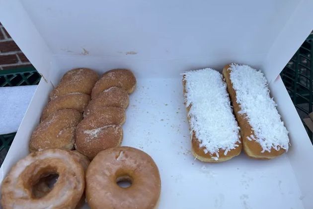 Dunk Donuts