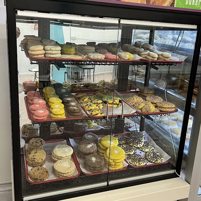 Celia’s bakery Picture 9