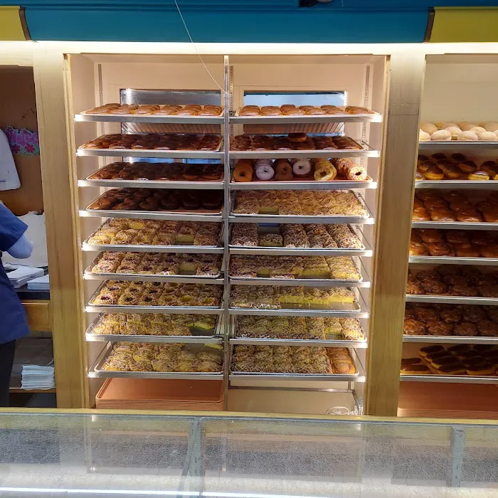 Wolf's Bakery Picture 8