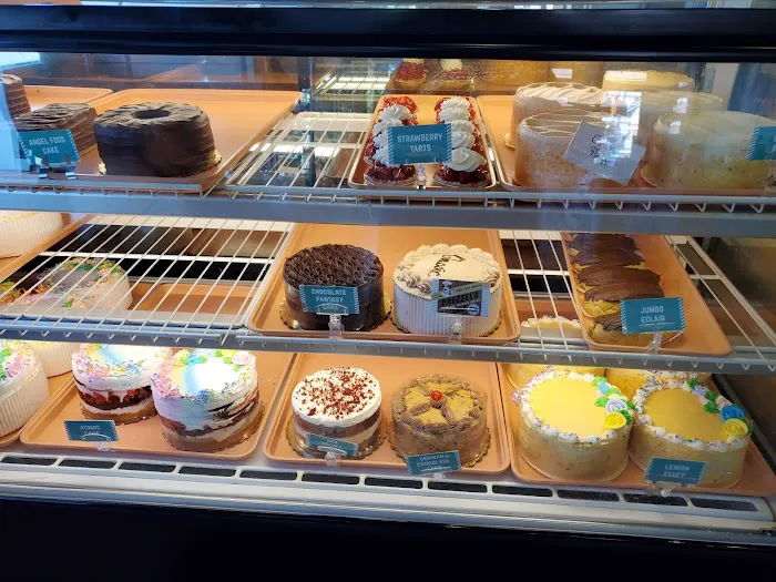 Wolf's Bakery Picture 6