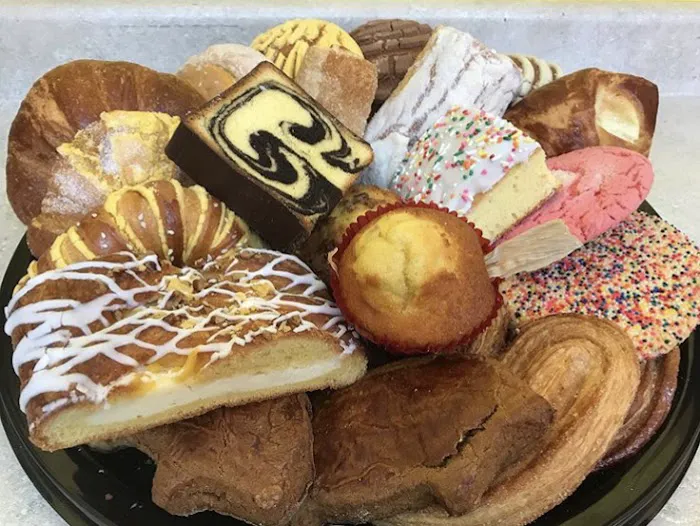 Acapulco Bakery Picture 2
