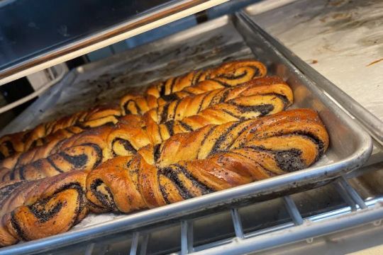 Tanoor Bakery u0645u062eu0628u0632 u0648u062du0644u0648u064au0627u062a u062au0646u0648u0631