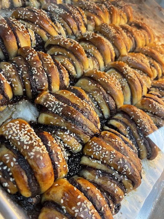 Tanoor Bakery مخبز وحلويات تنور Picture 2