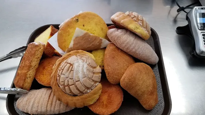 La Perla Tapatia Bakery - Jimenez Picture 1