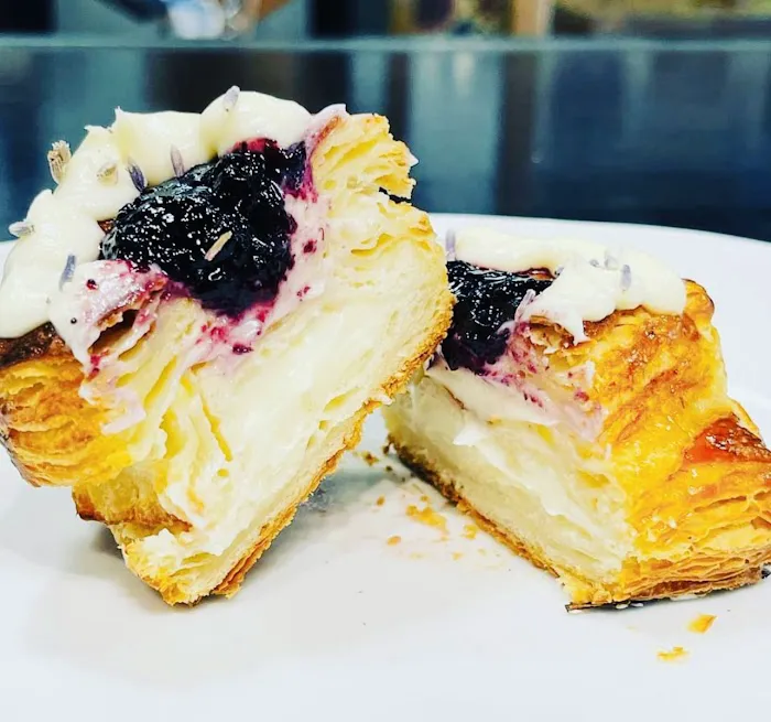 Pan Artesanal Bakery Picture 6
